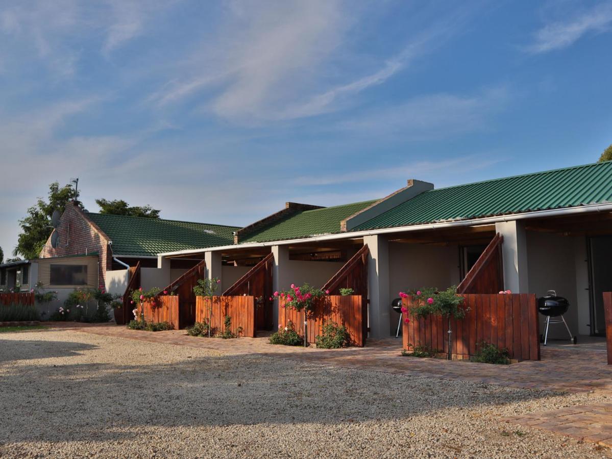 Mountain Breeze Log Cabins 斯托姆勒菲 外观 照片